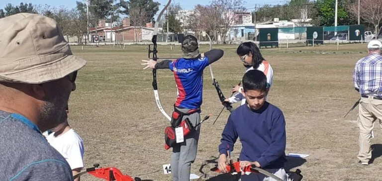 La escuela de arqueria de AFP tuvo un gran fin de semana en Brinkmann