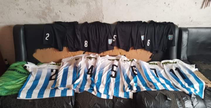  Aparecieron las camisetas de Tarza