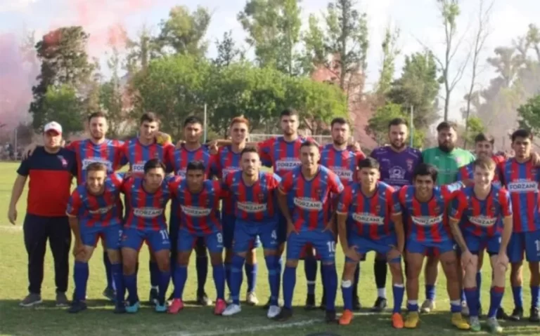 Esmeralda se adelantó un paso en la Final de la Liga Rafaelina