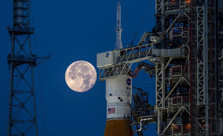  La NASA lanzó su histórica misión a la luna con el Artemis I, tras varias complicaciones