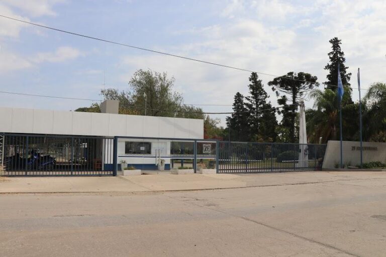 ZF advirtió que va a parar su producción