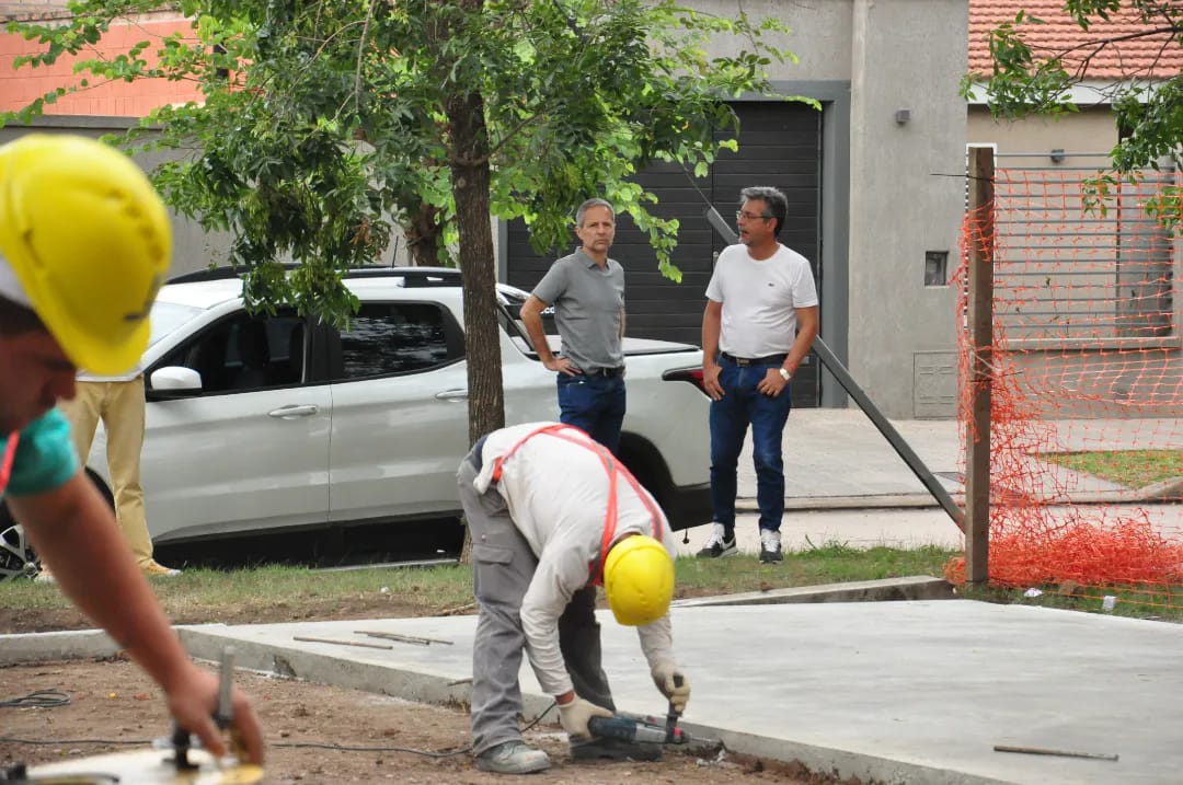 321838567 897949124718307 1821331824403931999 n