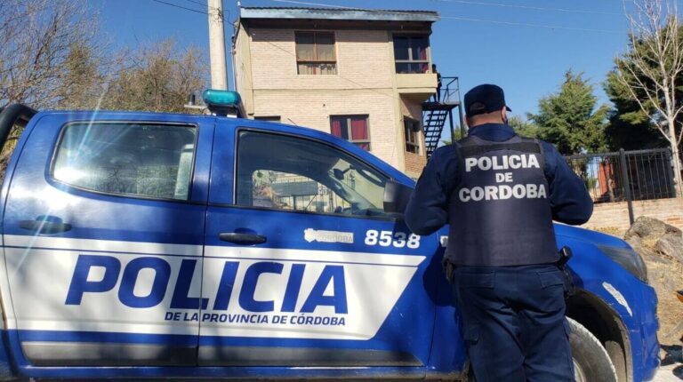 Lo detuvieron tras ocasionar disturbios en la vía pública