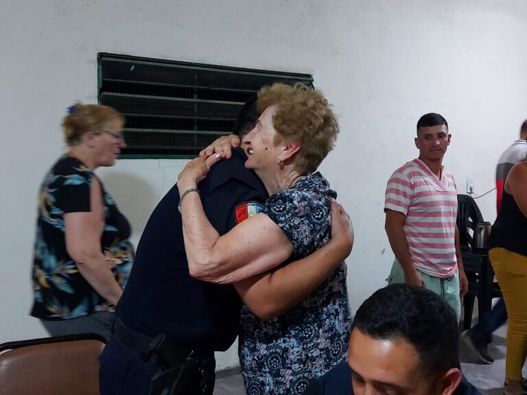 Agasajaron a los abuelos que sufrieron el incendio del Geriátrico Santa Teresita