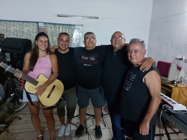 «Entre Amigos» y el gran sueño de presentarse en el Festival de Cosquín