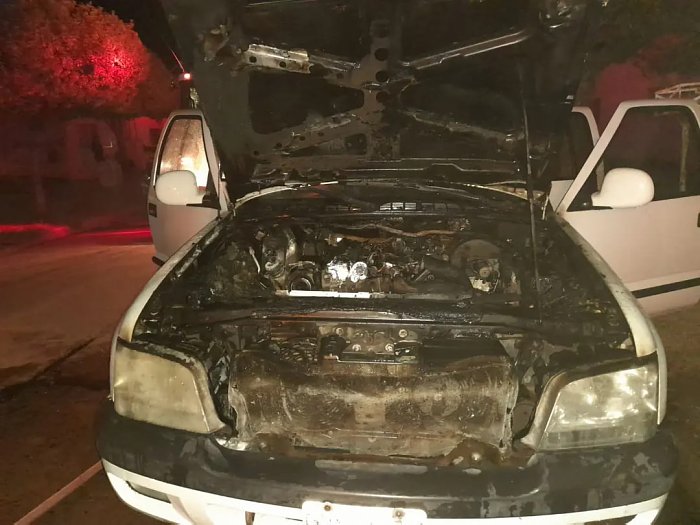 20814 camioneta incendio