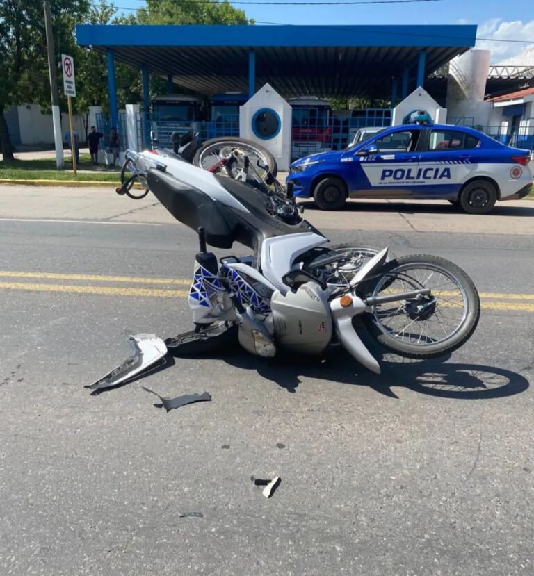 Impresionante accidente en Avenida Rosario de Santa Fe