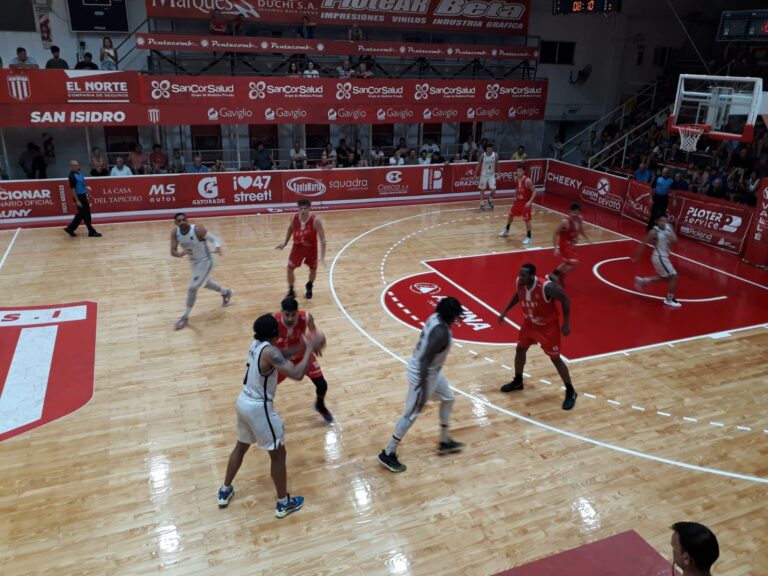 Otra gran noche para Los Halcones