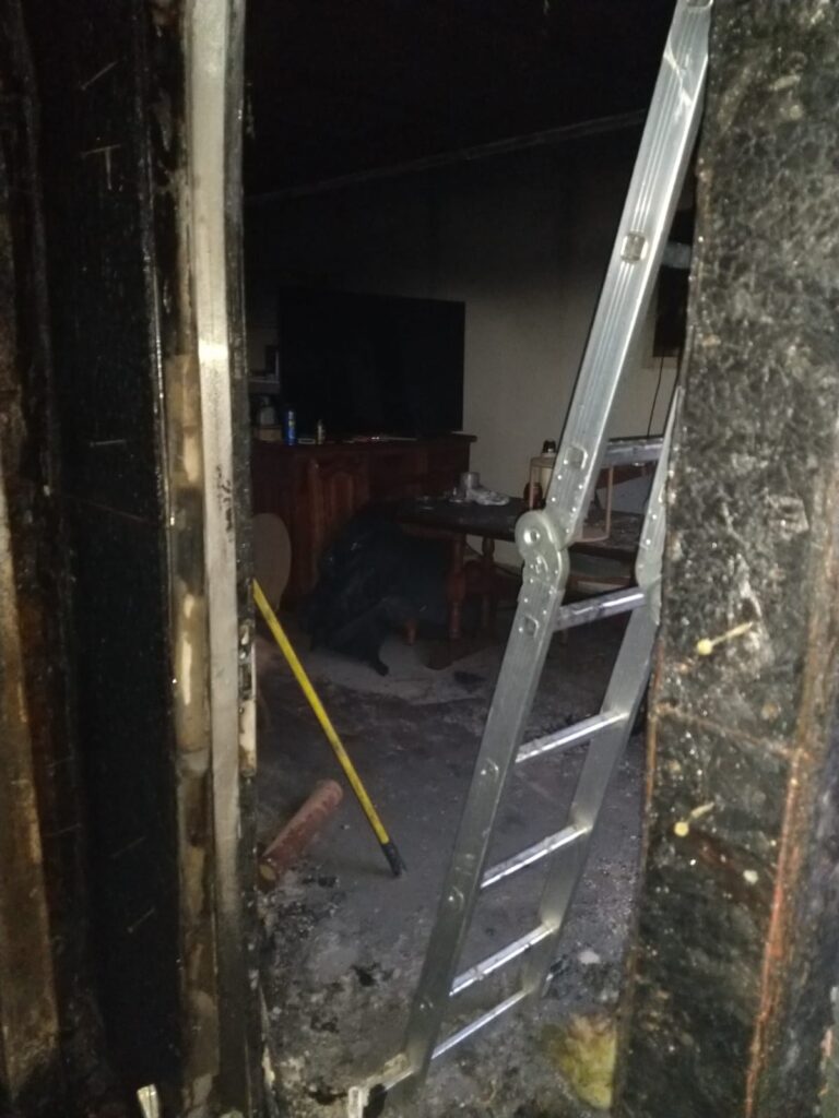 Incendio de una vivienda en la ciudad