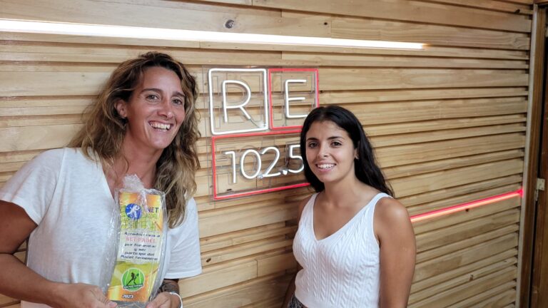 Miss Padel y un gran programa al aire de la radio