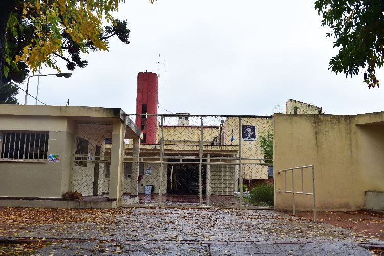 Agentes penitenciarios investigados por ingresar celulares a la cárcel