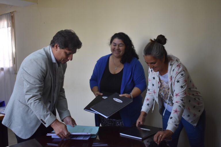 Villa Josefina ya cuenta con su Personería Jurídica