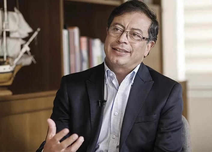 Colombia: Gustavo Petro enfrenta rupturas en el Congreso y en su Gabinete