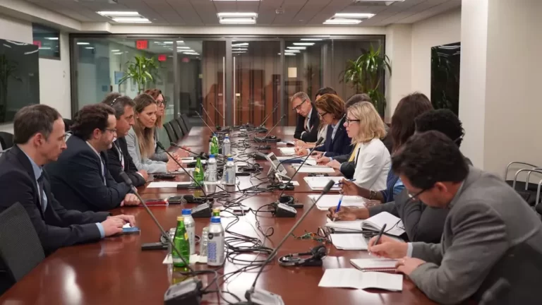 El FMI reconoce la «histórica sequía» y reformula el programa con Argentina