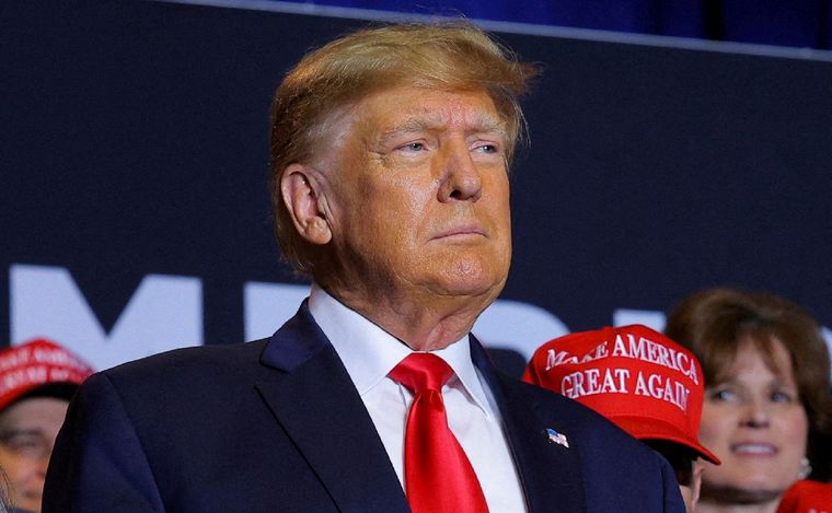 Donald Trump prohibirá la «inmigración en cadena» si gana las elecciones en 2024