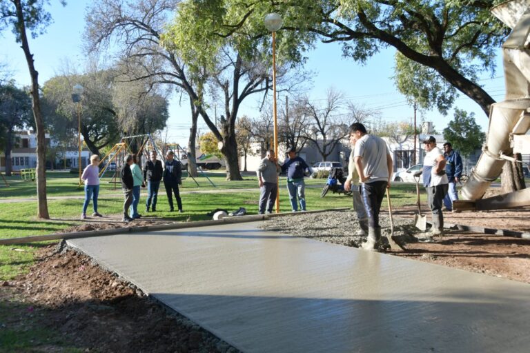 Barrio Jardín: está en marcha la cuarta cancha de basquet 3×3