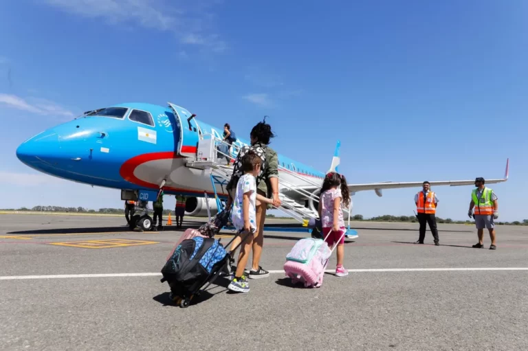 En abril, 580 mil turistas extranjeros dejaron u$s 418 millones en el país