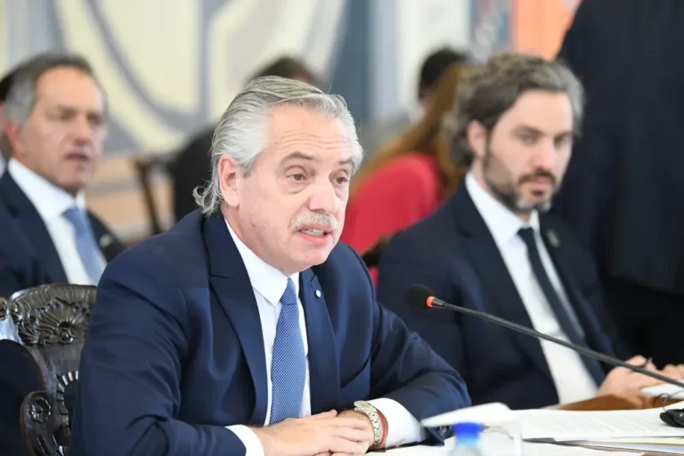 Fernández dijo que Sudamérica debe enfrentar unida la globalización