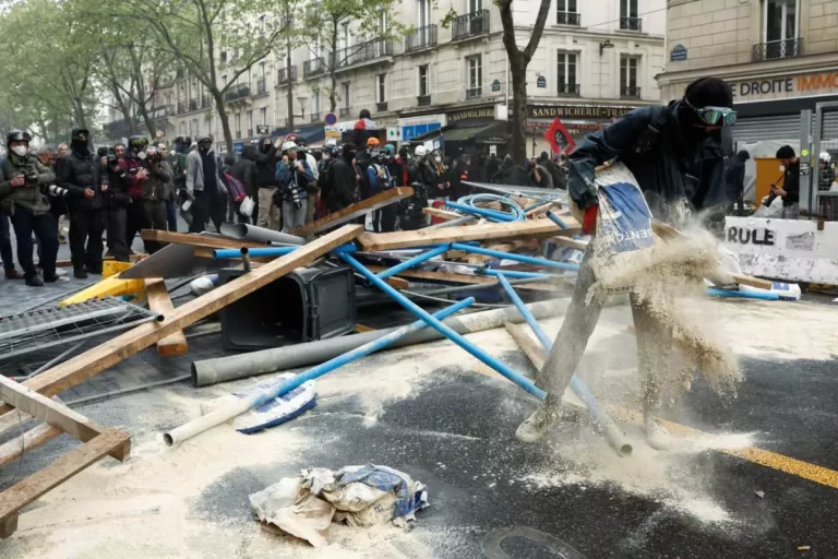 Francia: incidentes y detenciones en marchas contra la reforma jubilatoria