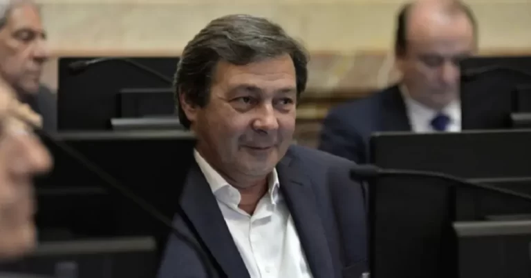 Rubén Uñac fue oficializado como candidato a gobernador de San Juan