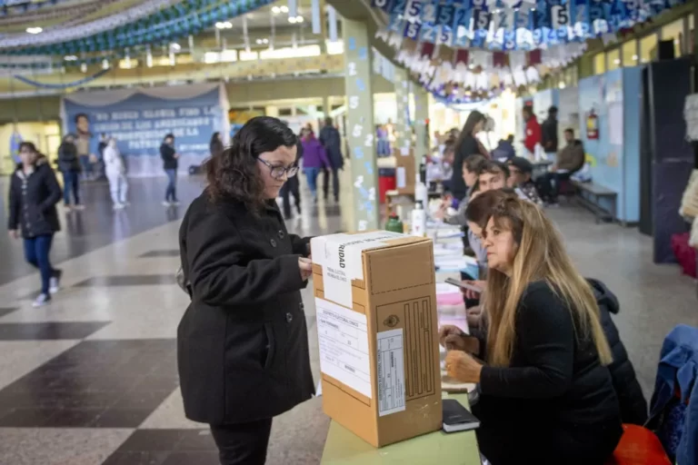 PASO en Chaco: autoridades informaron que ya votó el 35 por ciento del padrón