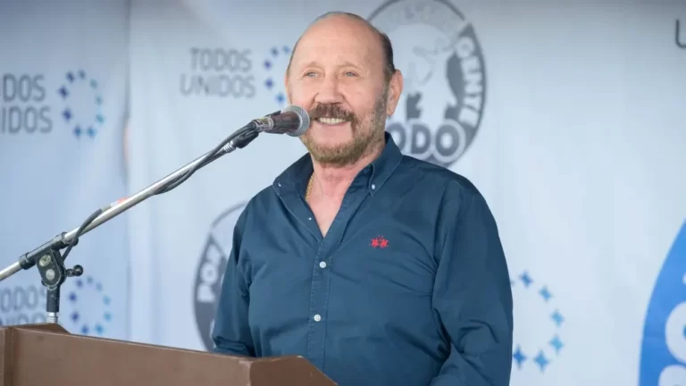 Insfrán ganó por amplio margen en Formosa y va por su octavo mandato