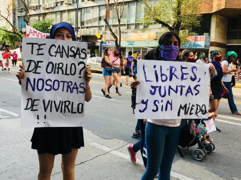 Tucumán: condenan a un policía por abusar de una joven en situación de calle