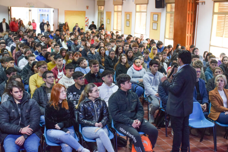 Inicia el Seminario Universitario 2024 en la UTN