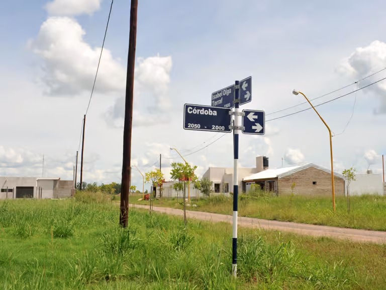 Barrio Brisas del Sur recolecta firmas para obra de cloaca
