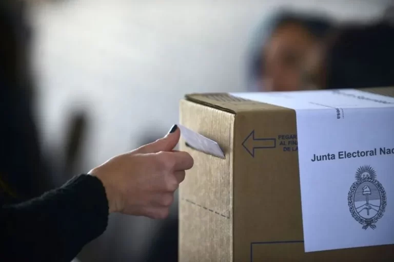 Capital: recomendaciones para facilitar el voto a personas con discapacidad