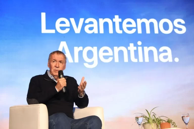 Schiaretti en Rosario se mostró a favor de «un gobierno de unidad nacional»