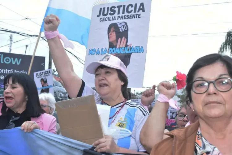 Caso Cecilia: marcharon para pedir que los Sena no tengan prisión domiciliaria