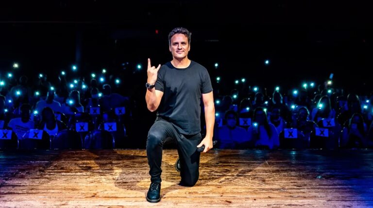 Ezequiel Campa debuta el teatro Maipo con su show Sí, pero no