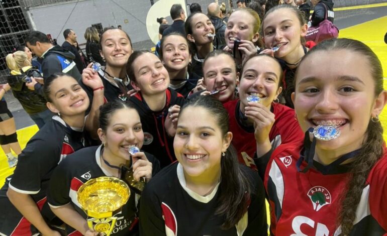 El Tala: Voley sub 18