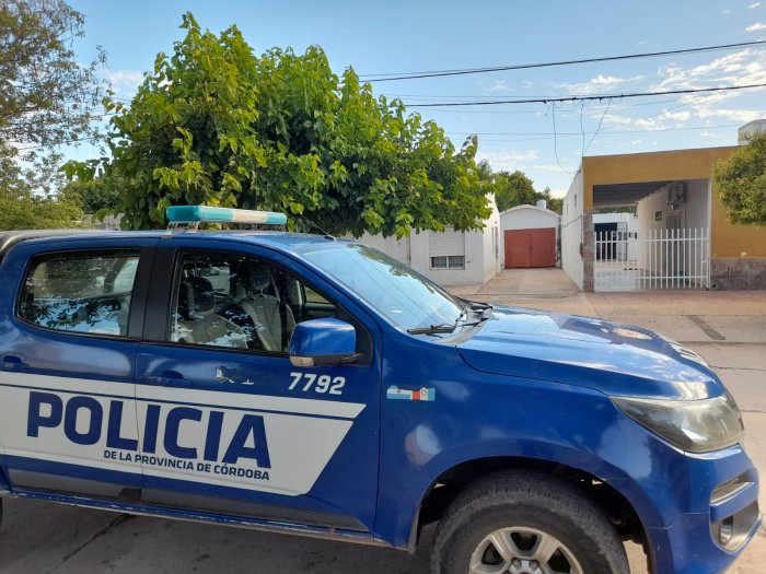 Allanamiento en Barrio Vélez Sarsfield: Recuperan bicicleta robada
