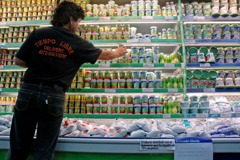 Tras anuncio de retenciones, lácteos no podrán aumentar más del 5% mensual