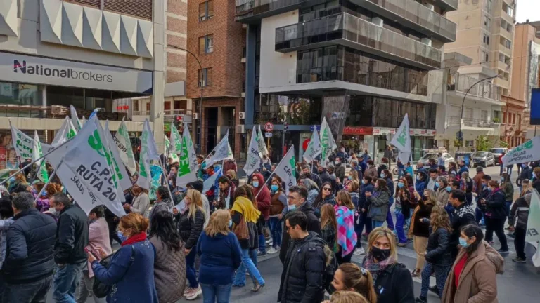 Trabajadores municipales realizan asambleas y se agudiza el conflicto Córdoba