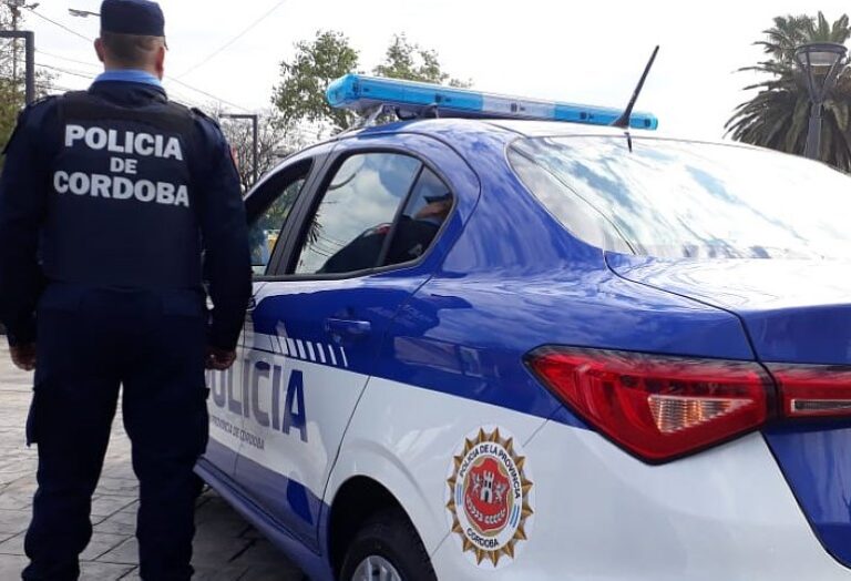 Se negó a pagar la cuenta en un local gastronómico y quedó detenido