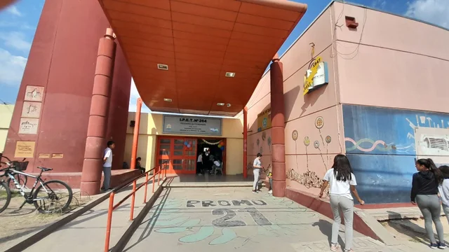 360 (9)