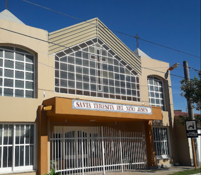 Robaron una capilla de la ciudad