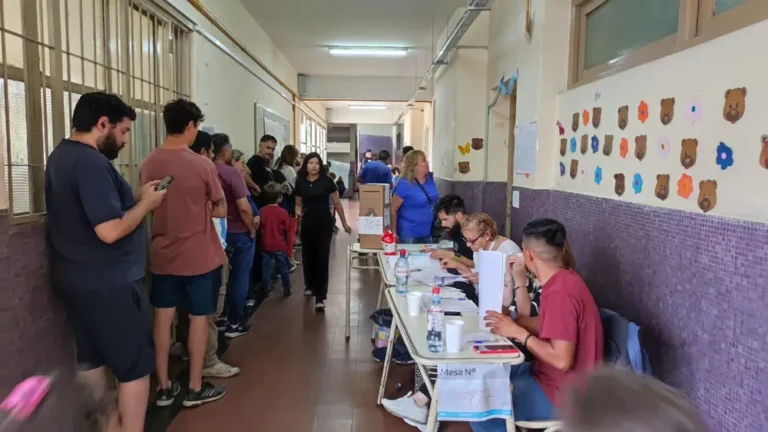 Más del 76% del padrón de todo el país se expresó en las urnas en el balotaje