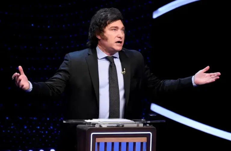 Trump, Bolsonaro y el líder de Vox felicitaron a Milei por su triunfo