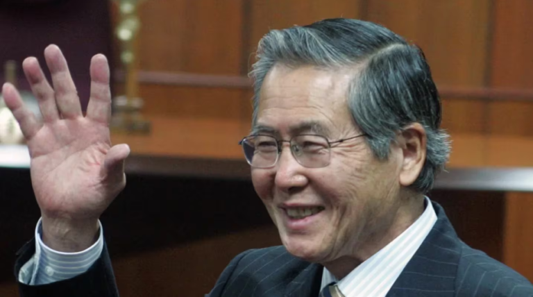 Perú: la Justicia ordenó liberar al expresidente Alberto Fujimori, condenado por crímenes contra la humanidad