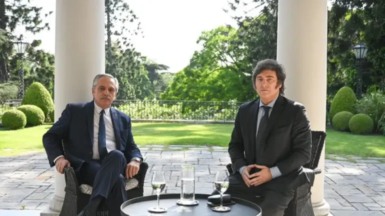 Javier Milei y Alberto Fernández frente a frente: así será el traspaso de mando