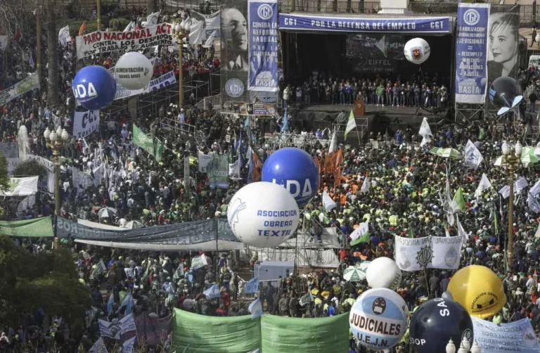 La CGT convocó a un paro nacional con movilización para el 24 de enero