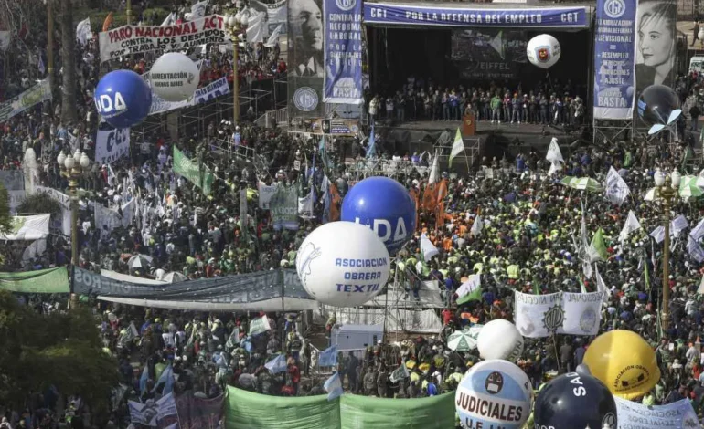 La CGT convocó a un paro nacional con movilización para el 24 de enero ...