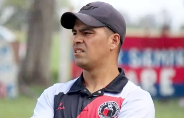 Se fue Cristian Camino y La Hidráulica de Frontera busca DT