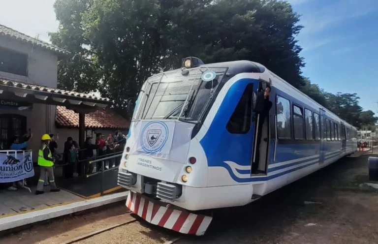 Tren de las Sierras: viajaron 7.300 pasajeros a un mes del servicio a Capilla del Monte
