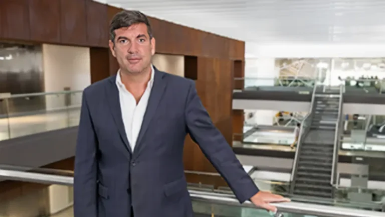 Raúl Paolasso le ganó la pulseada a Mario Elettore y dirigirá el Banco de Córdoba