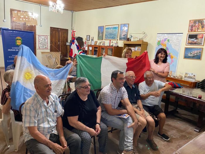 23328 actis hermanamiento